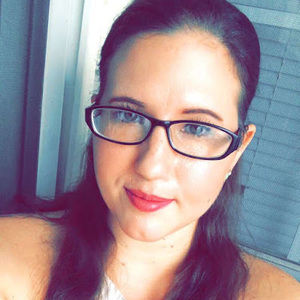 Meet your Posher, Caroline